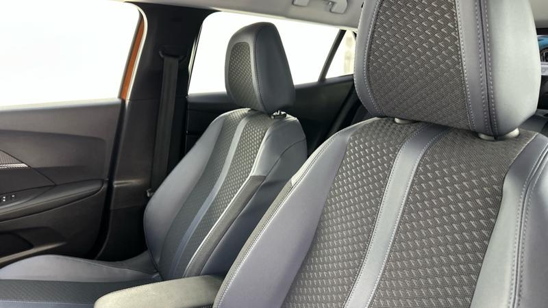 Used Peugeot 2008 2021 for sale - 76196556: Photo 23