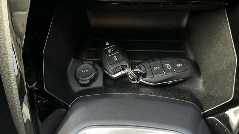 Used Peugeot 2008 2021 for sale - 76196556: Photo 62