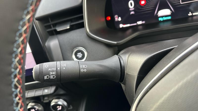 Used Renault Clio 2025 for sale - 77613662: Photo 52