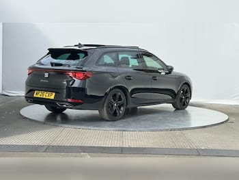 Used SEAT Leon 2026 for sale - 79762266: Photo