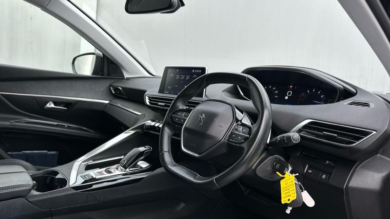 Used Peugeot 5008 2020 for sale - 77989065: Photo 2