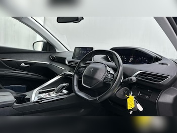 Used Peugeot 5008 2020 for sale - 77989065: Photo