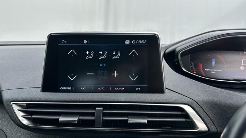 Used Peugeot 5008 2020 for sale - 77989065: Photo 37