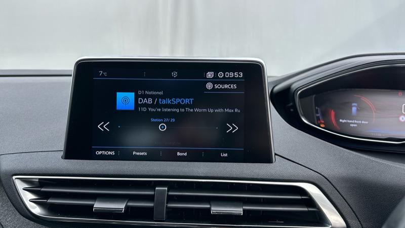 Used Peugeot 5008 2020 for sale - 77989065: Photo 40