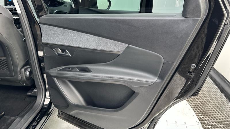 Used Peugeot 5008 2020 for sale - 77989065: Photo 44
