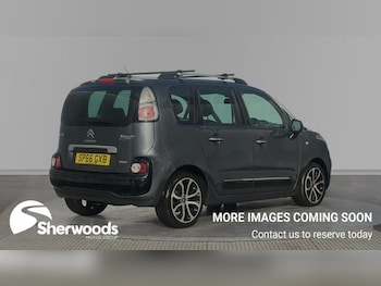 Used Citroen C3 Picasso 2016 for sale - 77582122: Photo