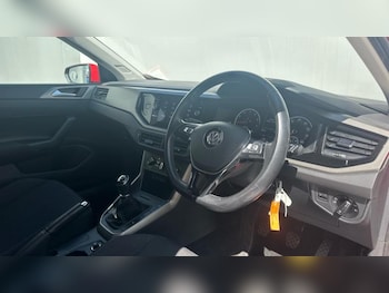 Used Volkswagen Polo 2020 for sale - 79369280: Photo