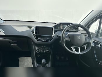 Used Peugeot 208 2017 for sale - 78984750: Photo