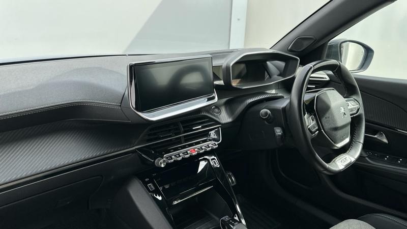 Used Peugeot E-2008 2021 for sale - 76312579: Photo 11