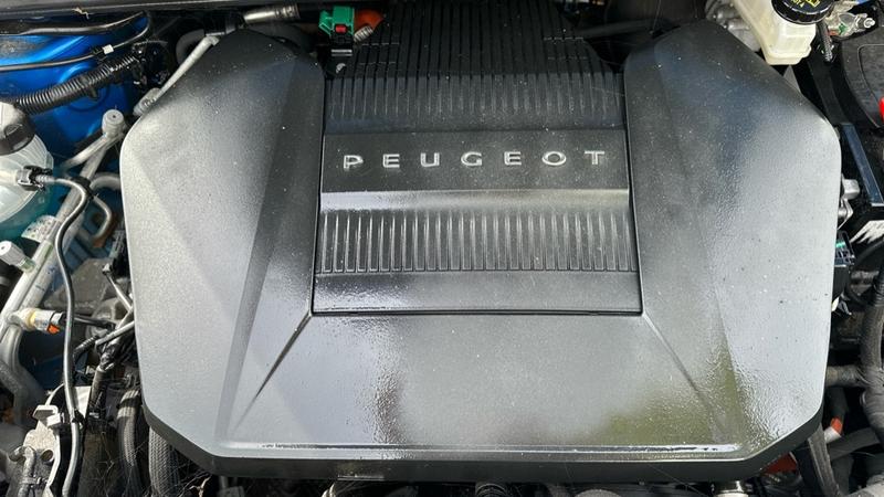 Used Peugeot E-2008 2021 for sale - 76312579: Photo 16