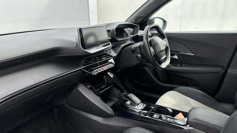 Used Peugeot E-2008 2021 for sale - 76312579: Photo 24