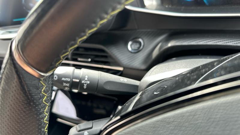 Used Peugeot E-2008 2021 for sale - 76312579: Photo 47