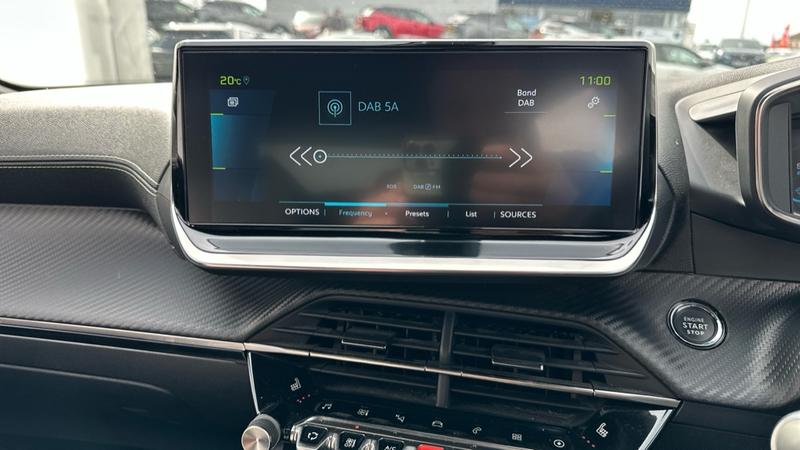 Used Peugeot E-2008 2021 for sale - 76312579: Photo 49