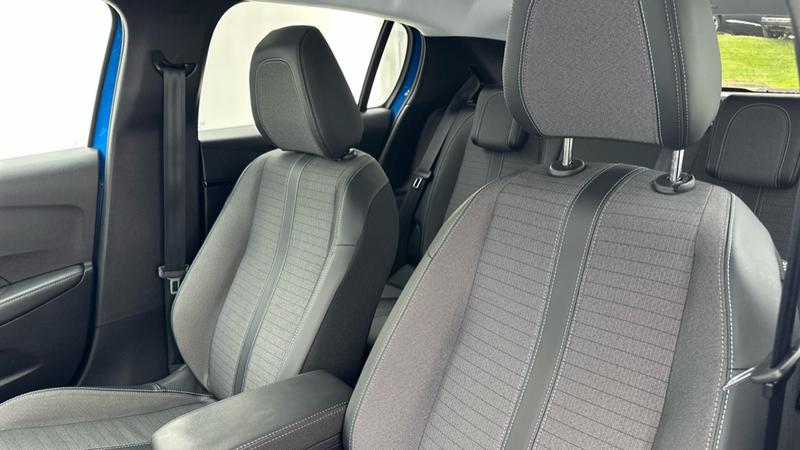 Used Peugeot 208 2022 for sale - 78206140: Photo 32