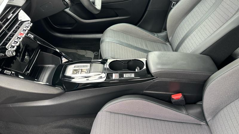 Used Peugeot 208 2022 for sale - 78206140: Photo 43