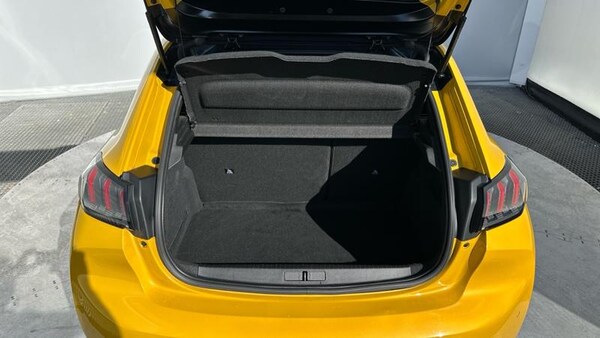 Used Peugeot 208 2022 for sale - 76056045: Photo 15