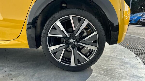 Used Peugeot 208 2022 for sale - 76056045: Photo 18