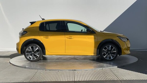 Used Peugeot 208 2022 for sale - 76056045: Photo 5