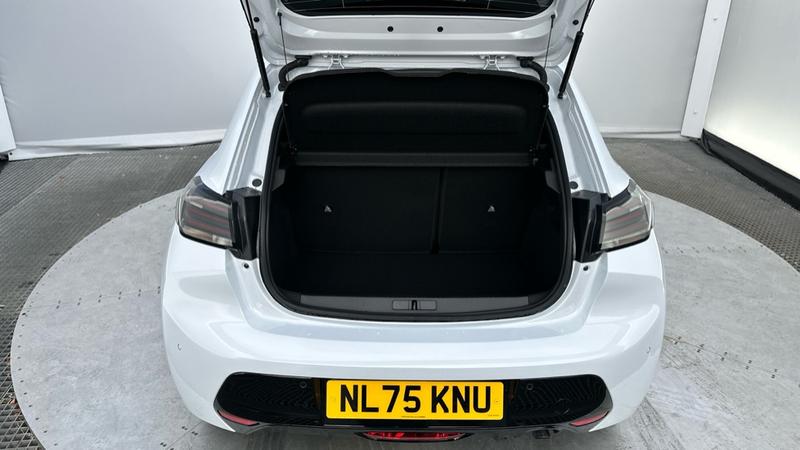 Used Peugeot 208 2025 for sale - 76290382: Photo 15