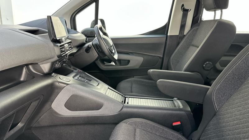 Used Peugeot e-Rifter 2024 for sale - 76290286: Photo 25