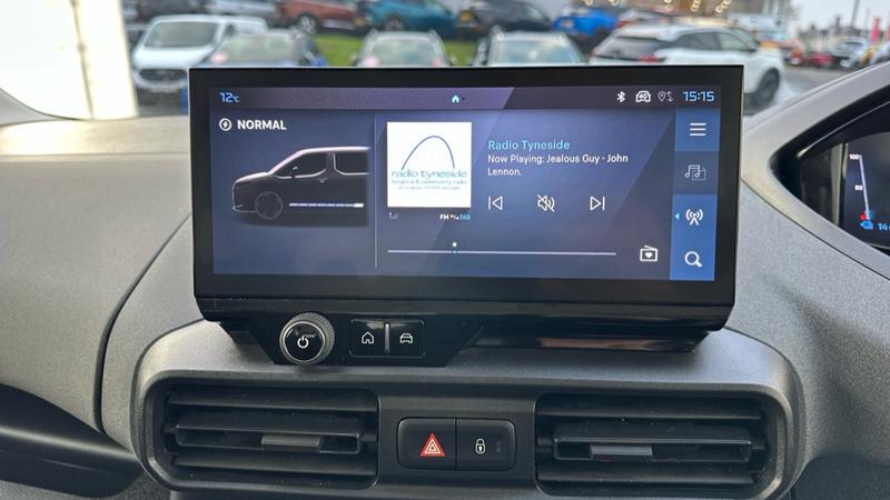 Used Peugeot e-Rifter 2024 for sale - 76290286: Photo 49