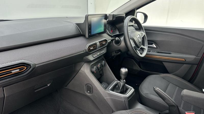 Used Dacia Sandero Stepway 2021 for sale - 76241196: Photo 25