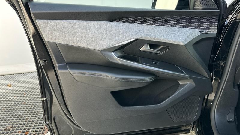 Used Peugeot 5008 2024 for sale - 77138187: Photo 30