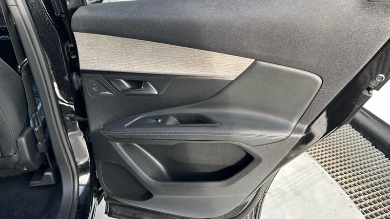Used Peugeot 3008 2019 for sale - 78206131: Photo 30