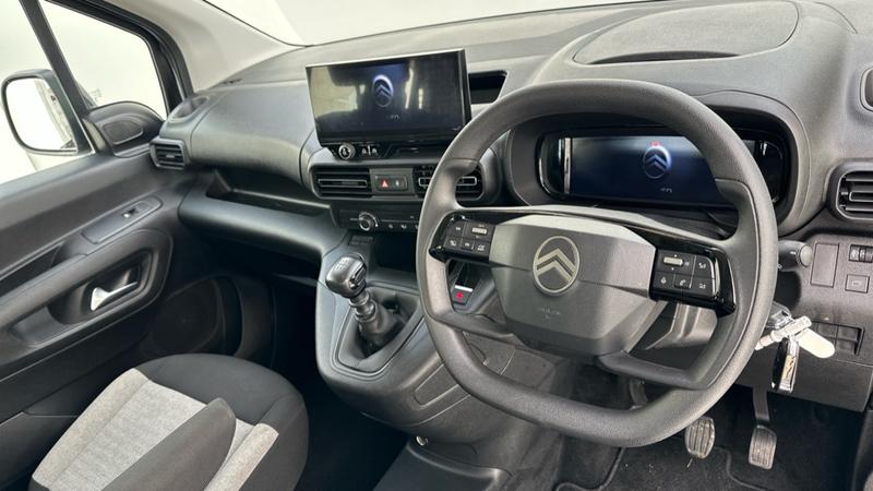 Used Citroen Berlingo 2024 for sale - 76574518: Photo 2