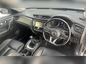 Used Nissan X-Trail 2020 for sale - 79811624: Photo