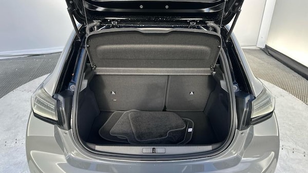 Used Peugeot 208 2025 for sale - 76290386: Photo 15