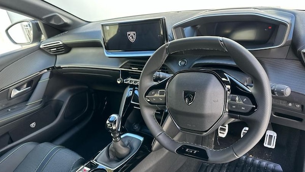 Used Peugeot 208 2025 for sale - 76290386: Photo 2