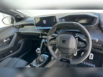 Used Peugeot 208 2025 for sale - 76290386: Photo 2