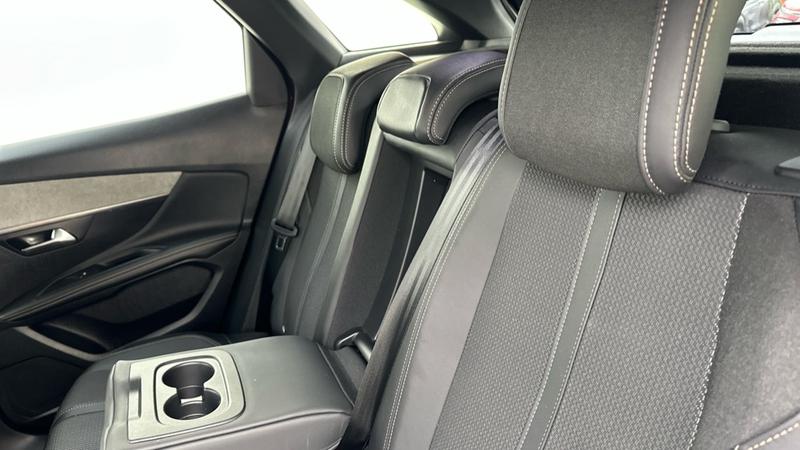 Used Peugeot 3008 2023 for sale - 77747004: Photo 16