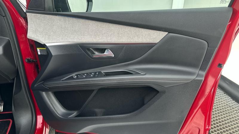 Used Peugeot 3008 2023 for sale - 77747004: Photo 28