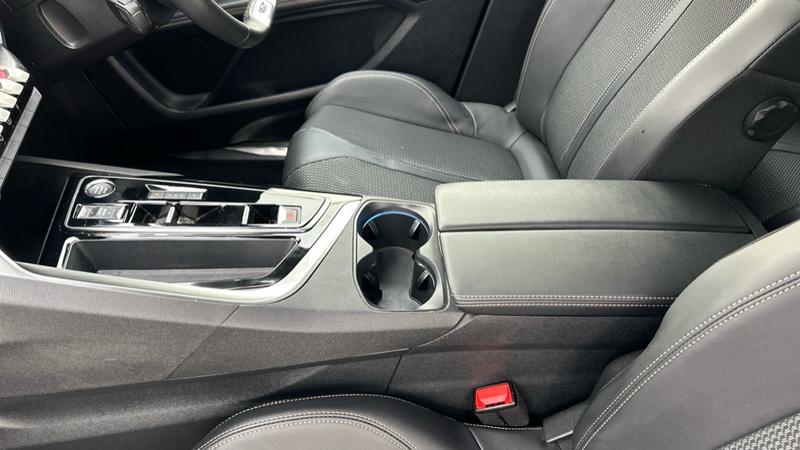 Used Peugeot 3008 2023 for sale - 77747004: Photo 41