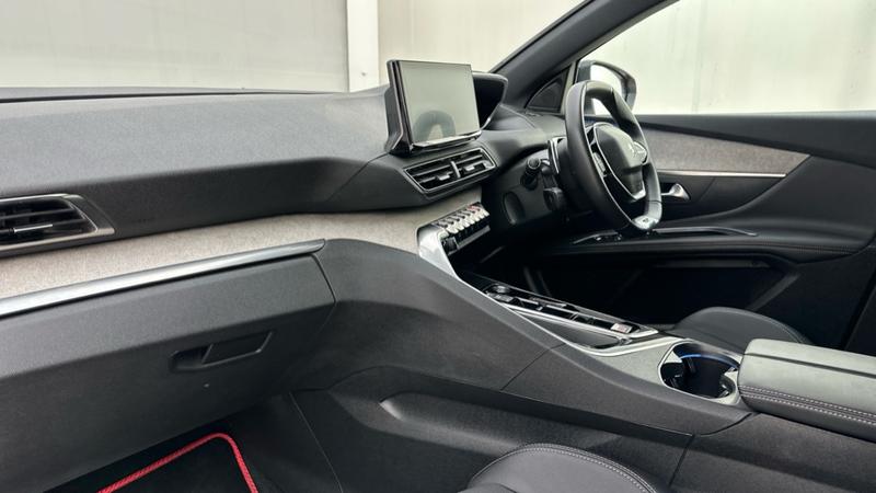 Used Peugeot 3008 2023 for sale - 77747004: Photo 42