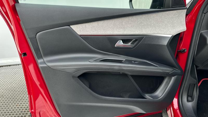 Used Peugeot 3008 2023 for sale - 77747004: Photo 43