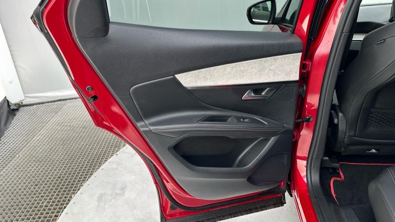 Used Peugeot 3008 2023 for sale - 77747004: Photo 44