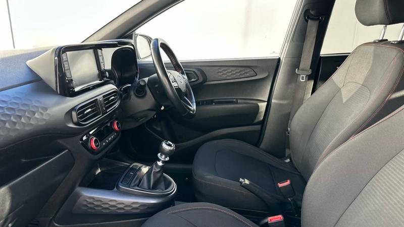 Used Hyundai i10 2022 for sale - 77470255: Photo 24