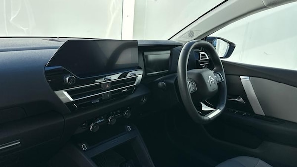 Used Citroen e-C4 X 2024 for sale - 76202225: Photo 11