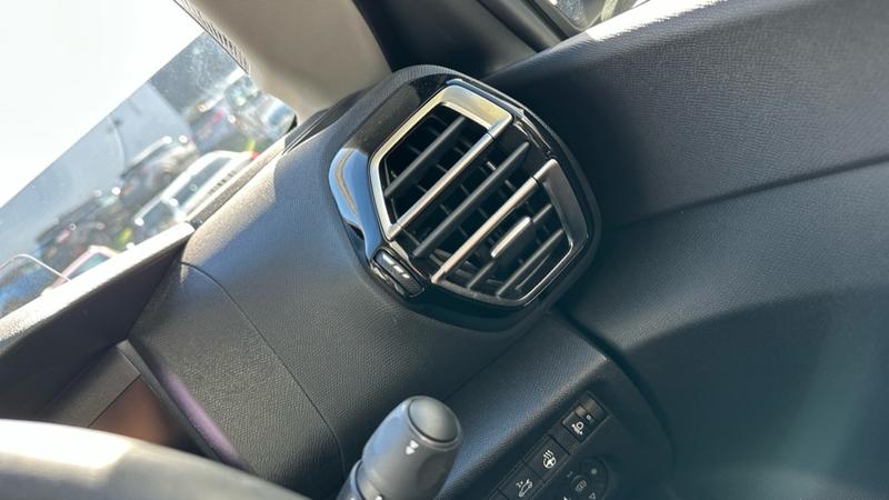 Used Citroen e-C4 X 2024 for sale - 76202225: Photo 35