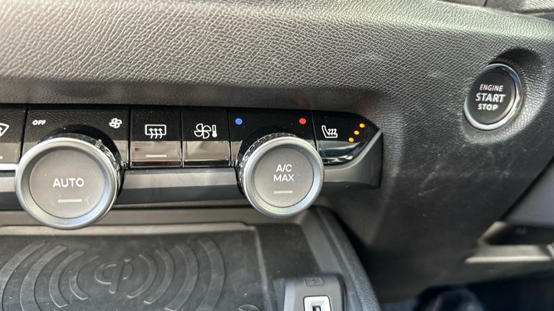 Used Citroen e-C4 X 2024 for sale - 76202225: Photo 52