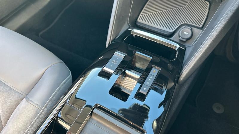 Used Citroen e-C4 X 2024 for sale - 76202225: Photo 54