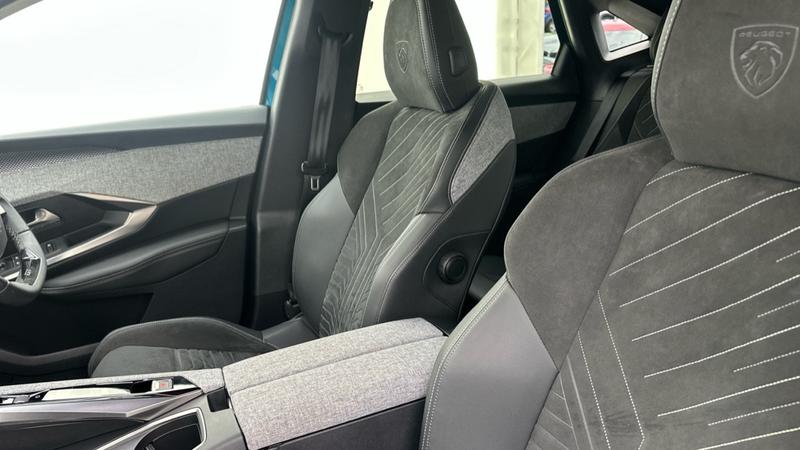 Used Peugeot E-3008 2024 for sale - 76117521: Photo 22