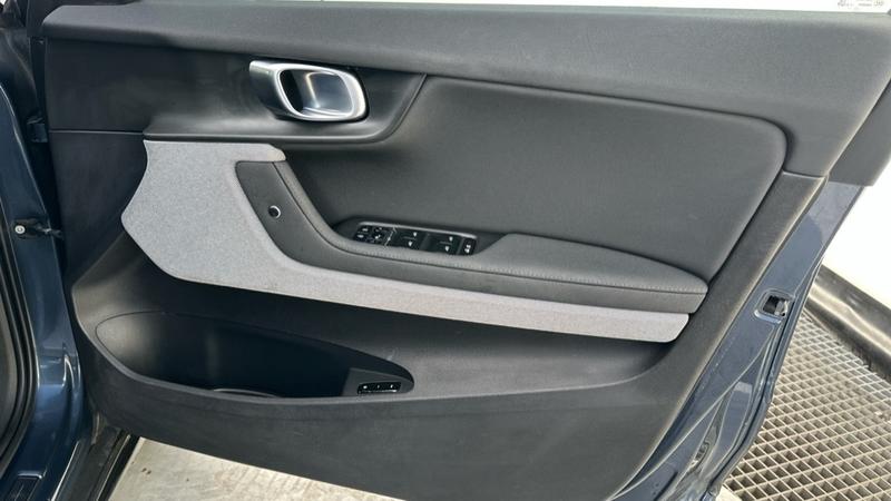 Used Polestar Polestar 2 2023 for sale - 78102365: Photo 41