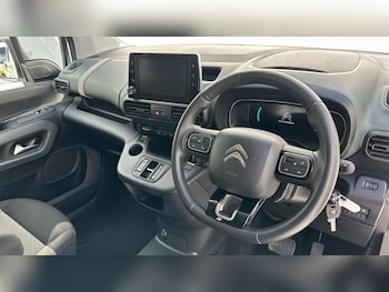 Used Citroen Berlingo 2022 for sale - 78350700: Photo