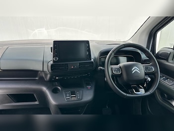 Used Citroen Berlingo 2022 for sale - 78350700: Photo