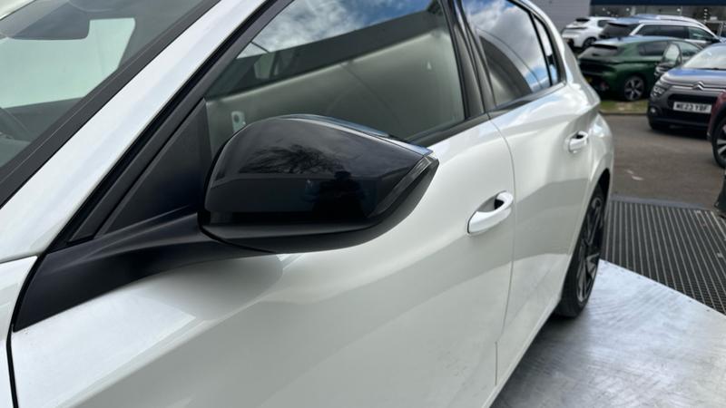 Used Peugeot 308 for sale - 78105887: Photo 37