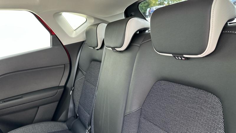 Used Renault Captur 2023 for sale - 76017155: Photo 14